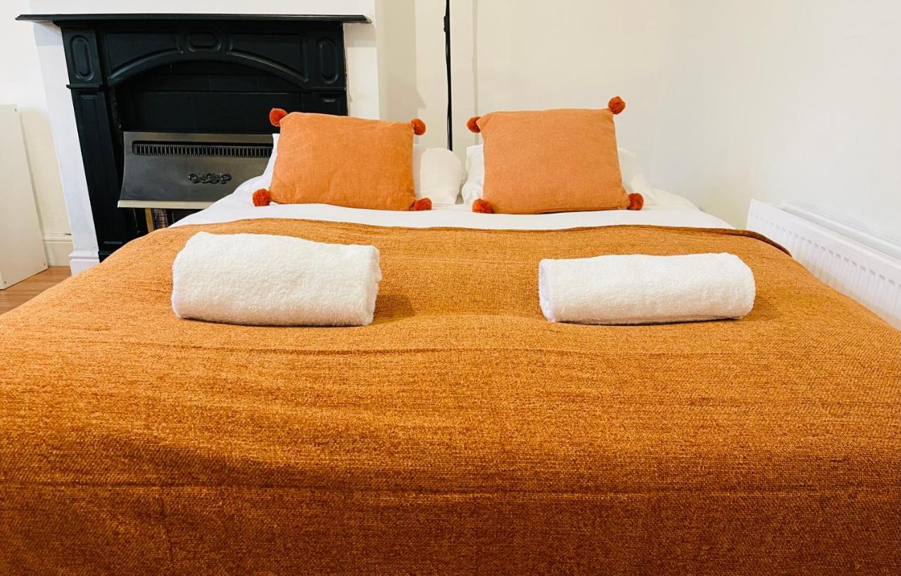 Fishponds Lodge Bristol Ngoại thất bức ảnh