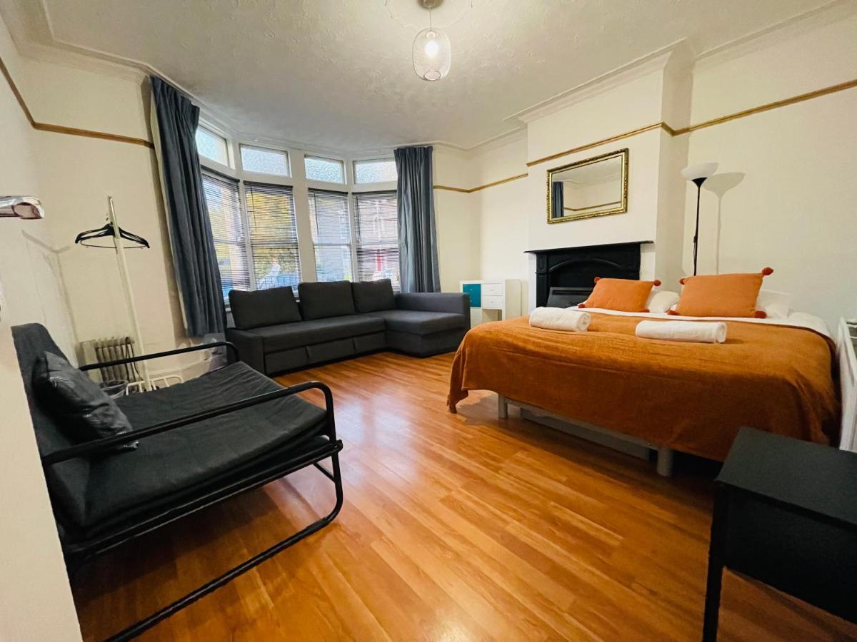 Fishponds Lodge Bristol Ngoại thất bức ảnh
