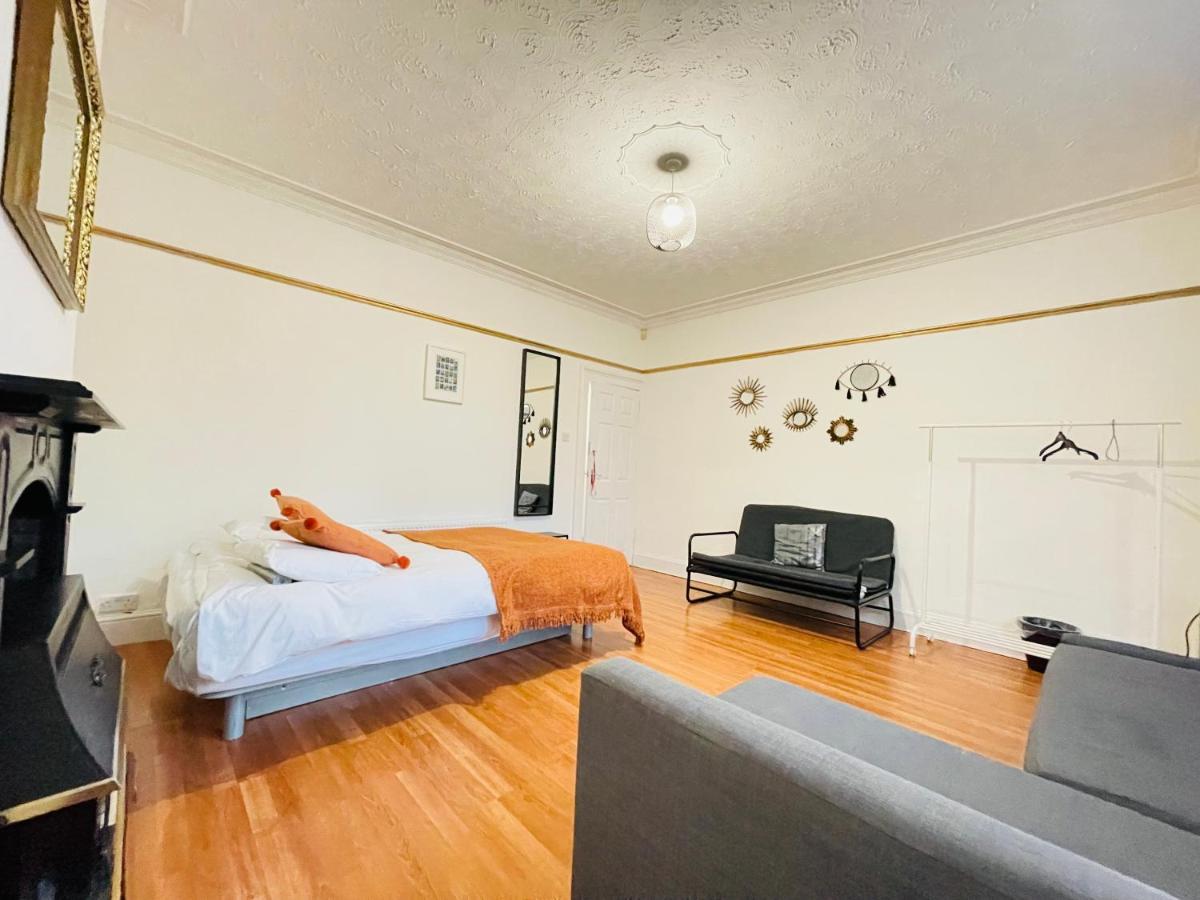 Fishponds Lodge Bristol Ngoại thất bức ảnh