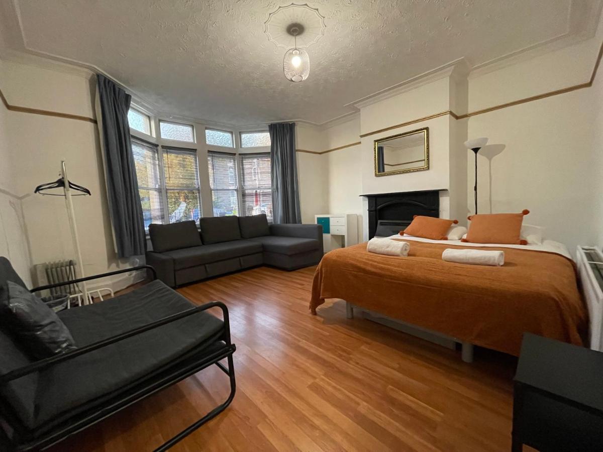 Fishponds Lodge Bristol Ngoại thất bức ảnh